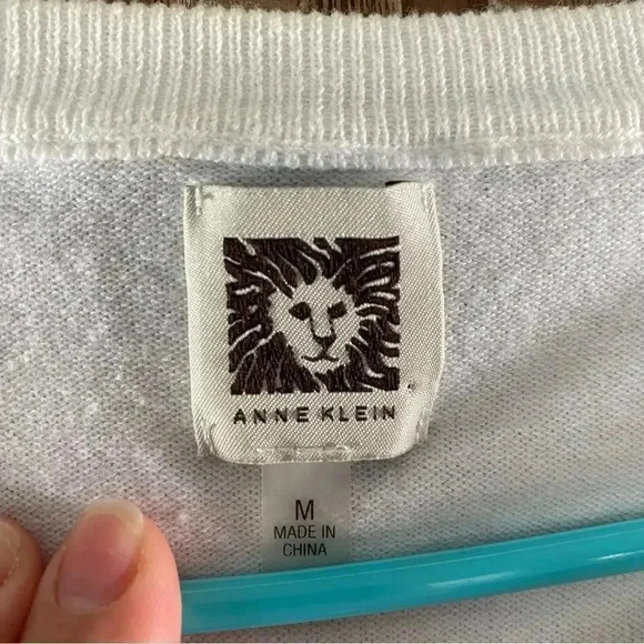 Anne Klein Short Sleeve Cardigan 🐩 - Picture 3 of 3